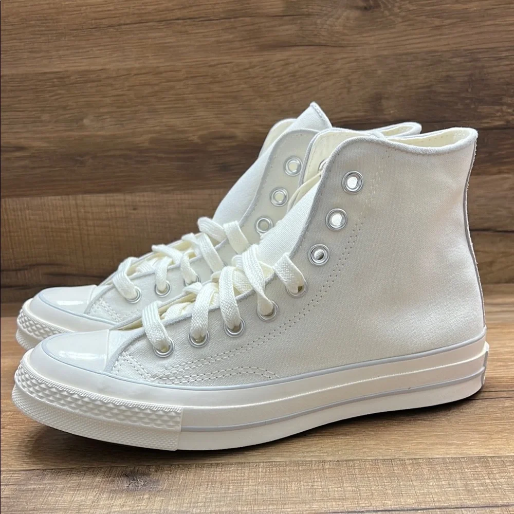Converse Classic White Canvas High-Tops